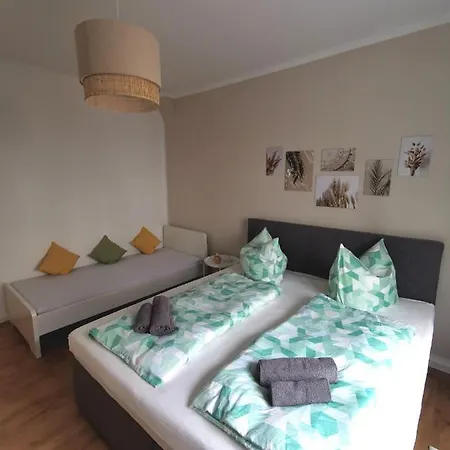 Bohnapartments Blume 77 Fur 9 Personen - 2 Balkone - Wlan - Nahe Petersberg - Domplatz * Erfurt